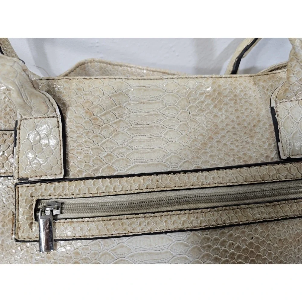 VTG SAG HARBOR  Tan  Faux Scale  Handbag Pre-owned